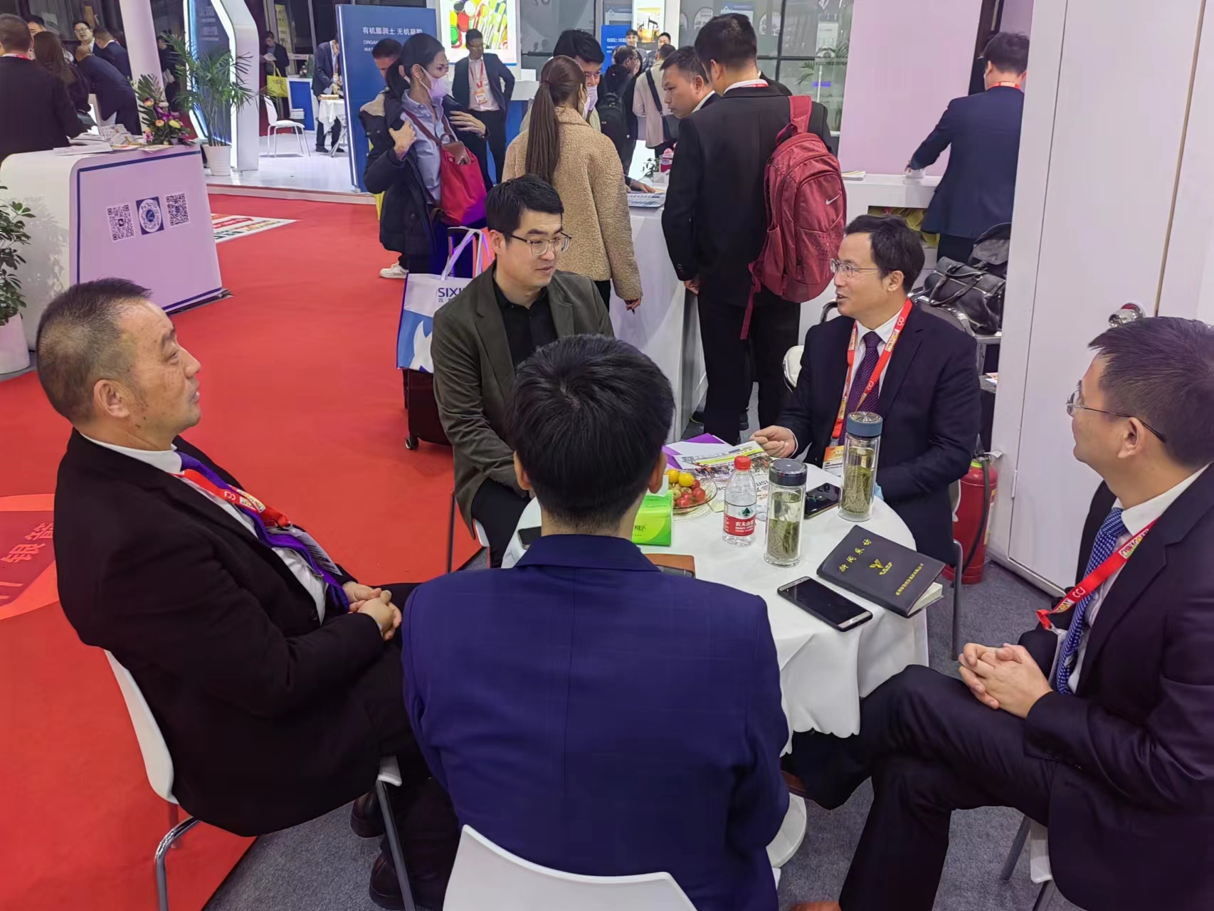 精彩不停歇 服務(wù)無止境 多彩創(chuàng)未來(圖4) 20231115上海涂料展 (23).jpg