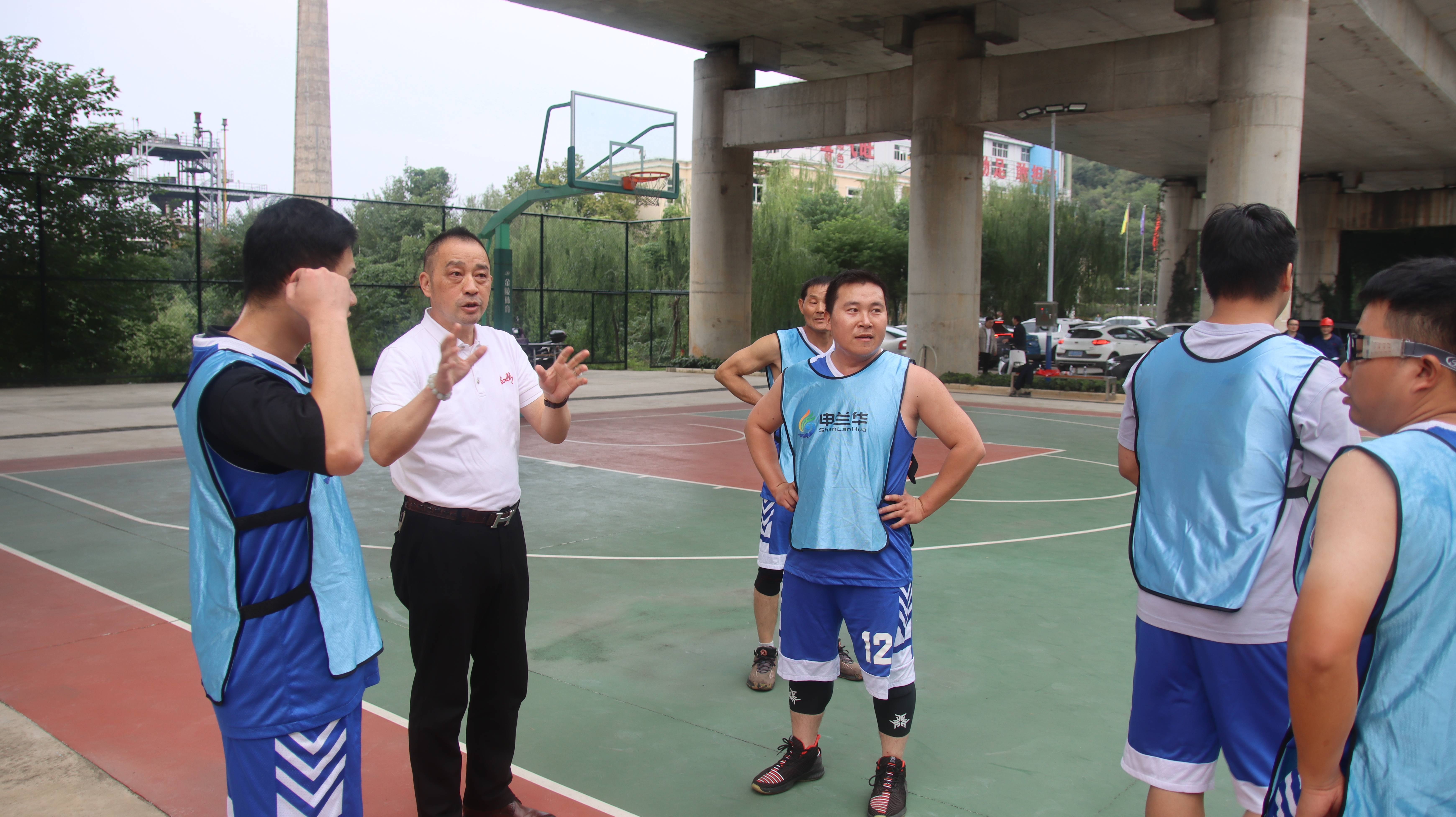 籃球對決 誰與爭鋒(圖4) 7(1).jpg