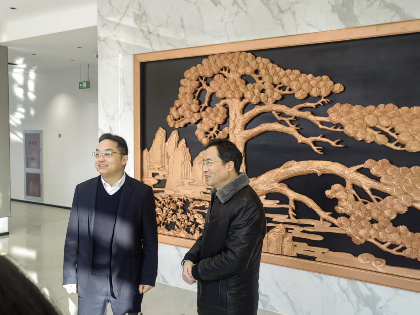 四大班子新春訪企 深入申蘭華新區(qū)共繪發(fā)展藍圖(圖2) 20250206區(qū)委新春慰問 (5).jpg