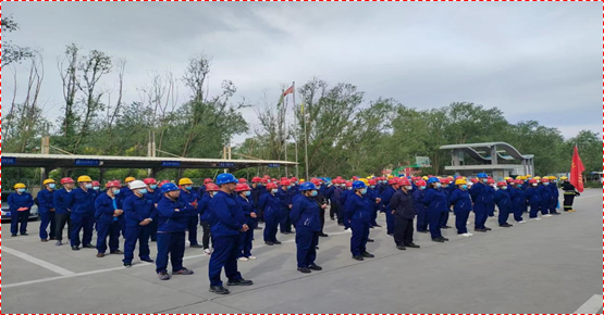 銀川百泓新材料科技有限公司安全生產月啟動儀式暨安全承諾宣誓(圖2) 銀川百泓新材料科技有限公司安全生產月啟動儀式暨安全承諾宣誓(圖2)